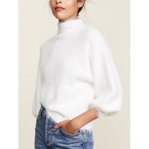 Line and Dot Alder Sweater Fuzzy Balloon Sleeve 🤍